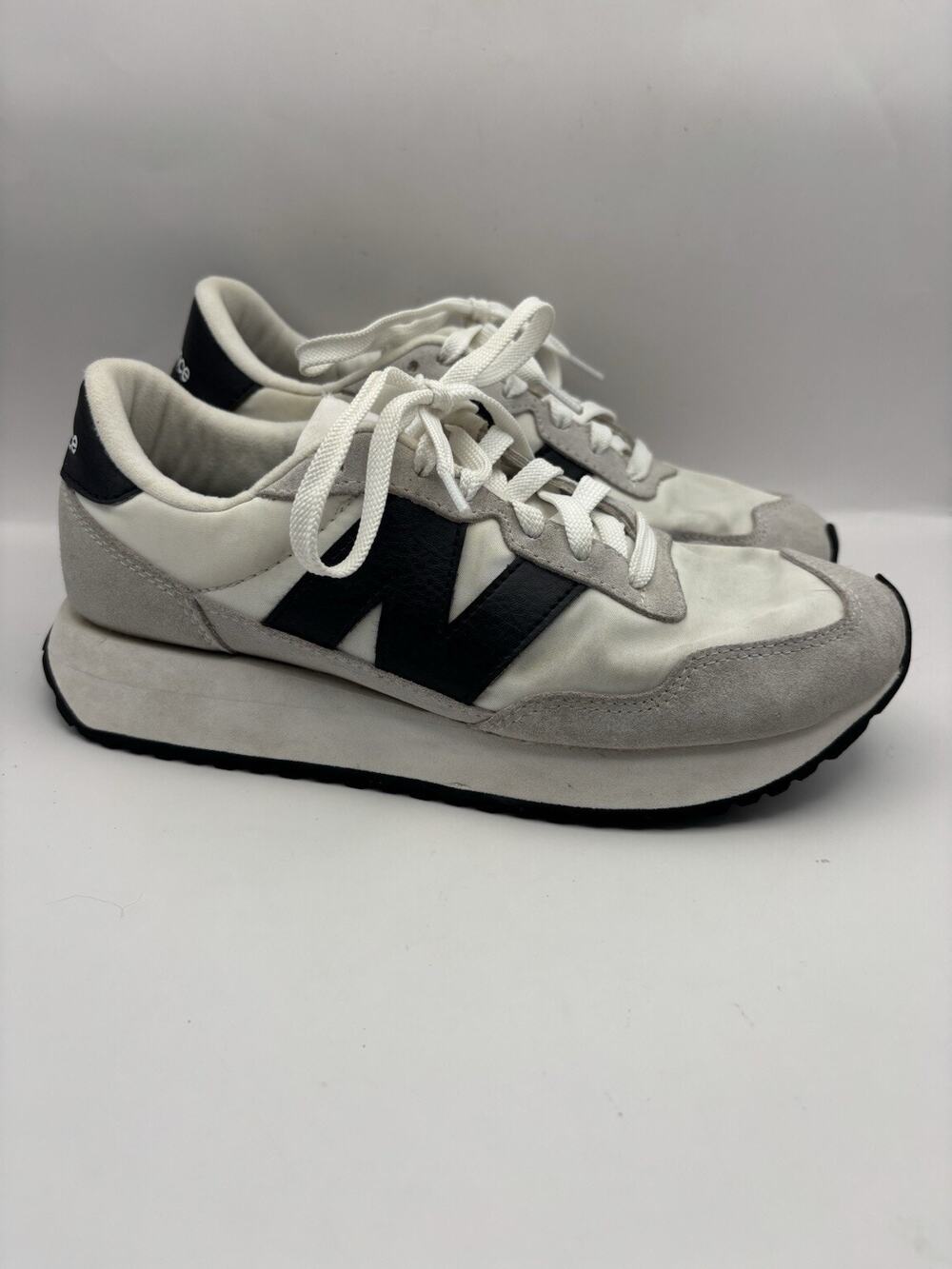 New Balance 237 Retro Sneakers Women Size 8.5